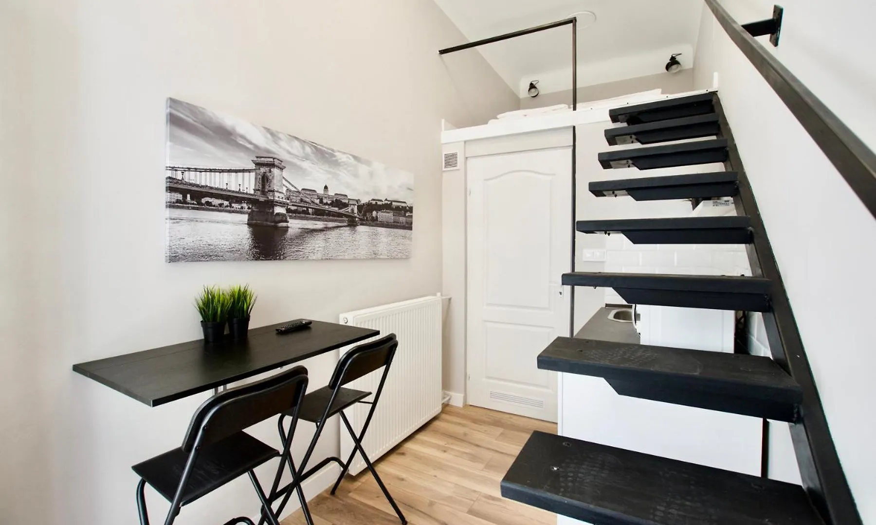 Standard Apartment By Hi5-Mini Flat In The Center Budapest